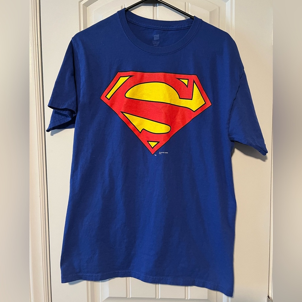 NWOT! Hanes Blue Superman New 52 Logo T-Shirt